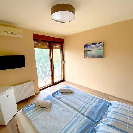 Guest house Unio Vendeghaz 3 Siofok