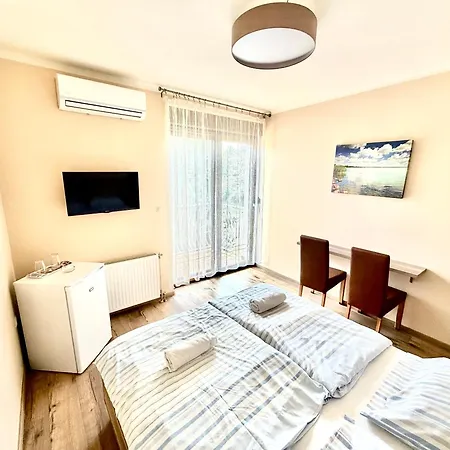 Guest house Unio Vendeghaz 3 Siofok