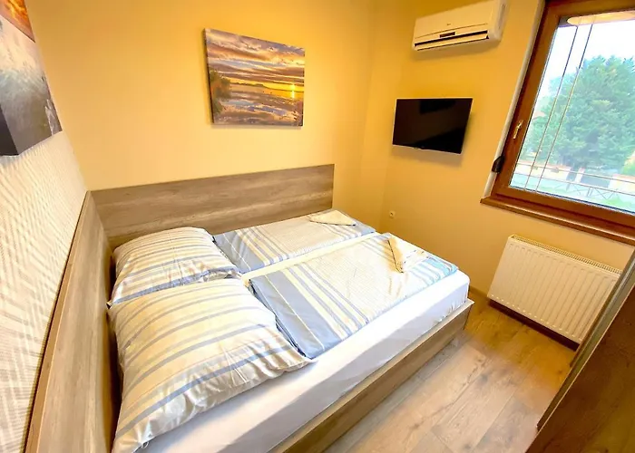 Unio Vendeghaz 3 Pensjonat Siófok