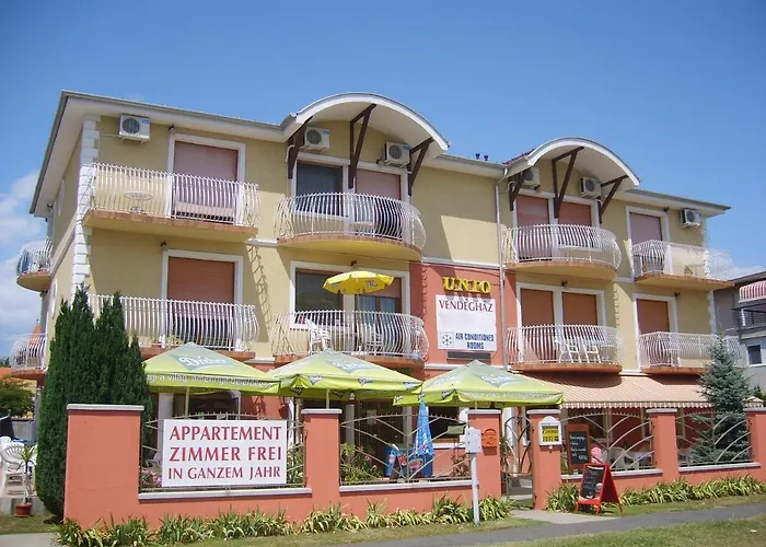 Unio Vendeghaz 3 Pensjonat Siófok